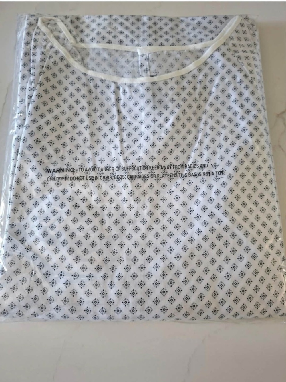 Medical hospital gown